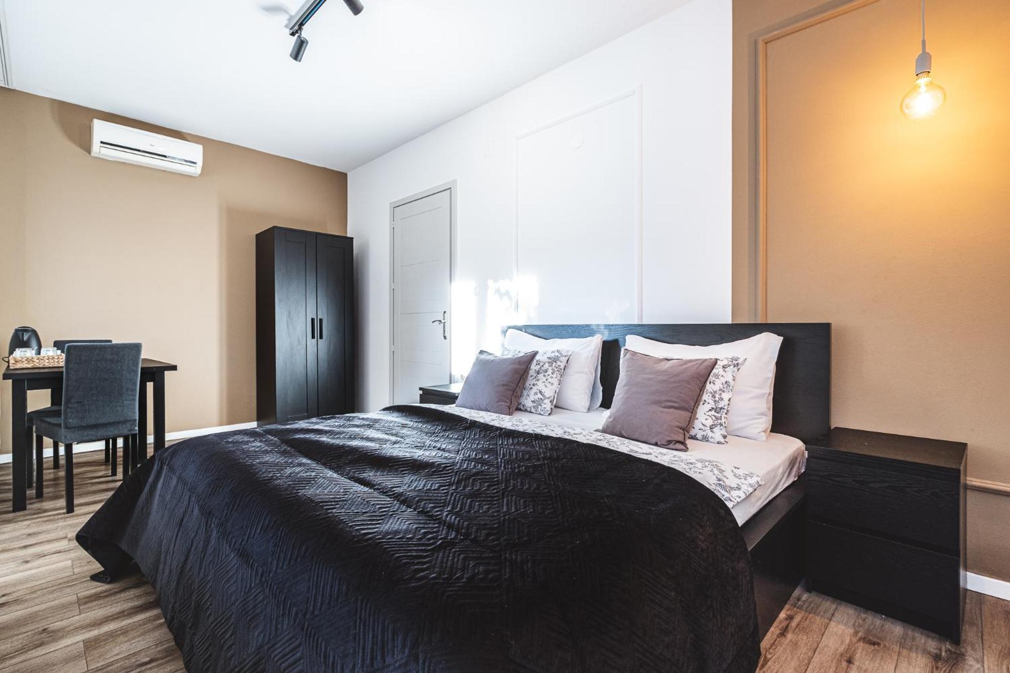 National Plus Zagreb Ngoại thất bức ảnh